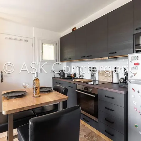 Numero 3, Proche Et Commerces Apartment